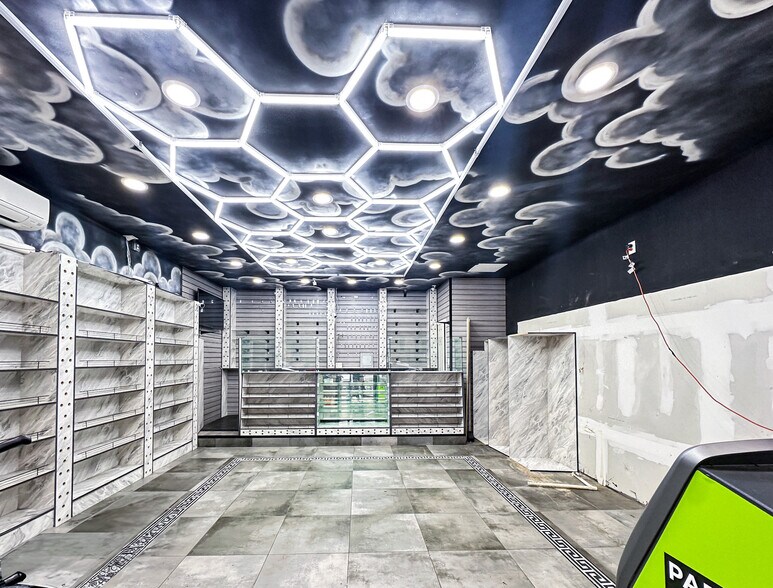 More Photos Of 400 E 64th St, New York Apartments For Lease