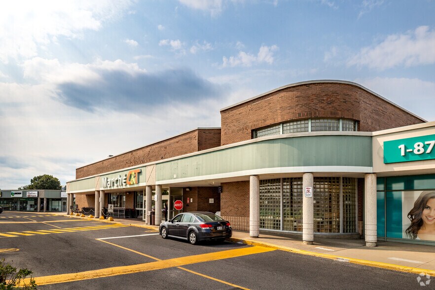 Primary Photo Of 8200-8230 Boul Taschereau, Brossard Storefront For Lease