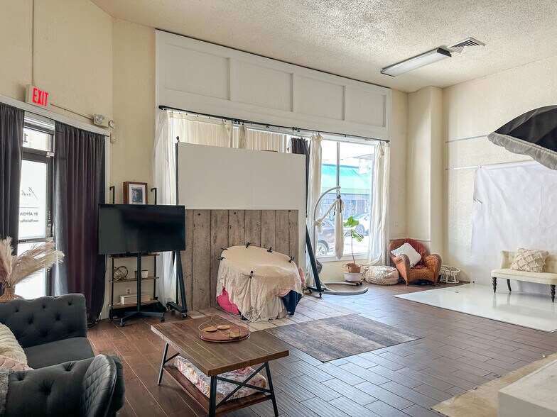 More Photos Of 104 W Reynolds St, Plant City Storefront Retail Office For Sale