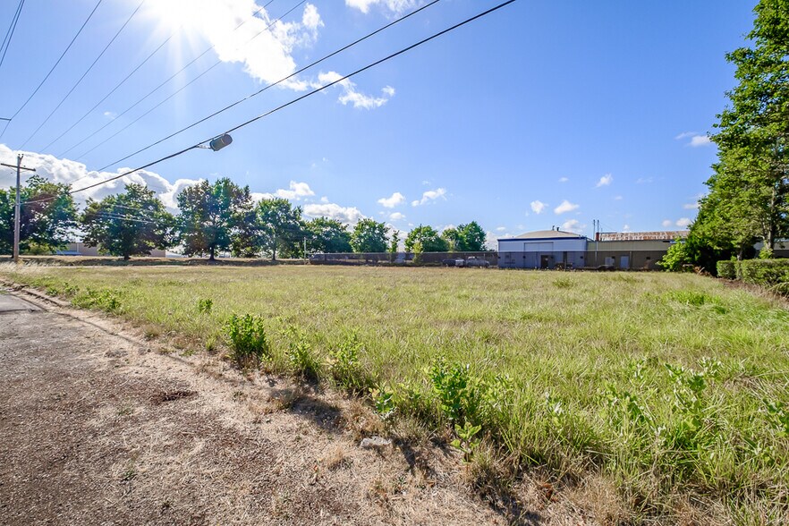 More Photos Of 1040 24th Ave SW, Albany Land For Sale
