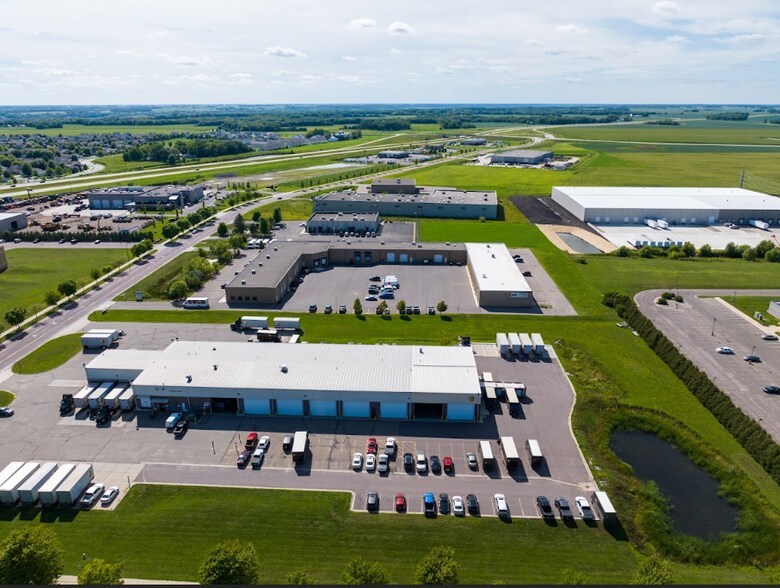 More Photos Of 2120 Howard Dr W, North Mankato Warehouse For Lease
