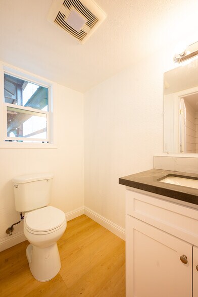 More Photos Of 1131 Auzerais Ave, San Jose Land For Lease