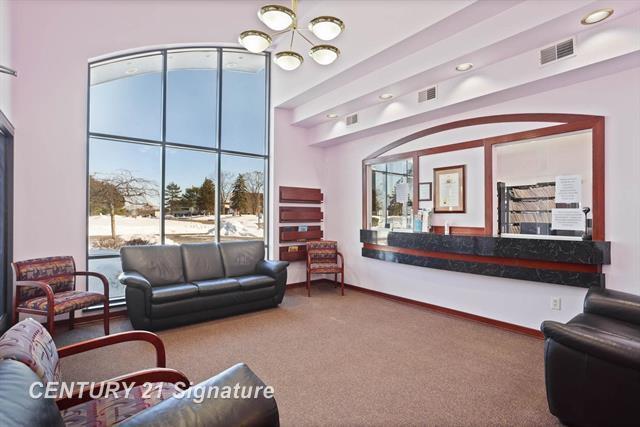 More Photos Of 4757 Mcleod Dr E, Saginaw Medical For Sale