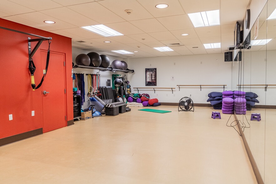 More Photos Of 110 Free St, Portland Medical For Sale