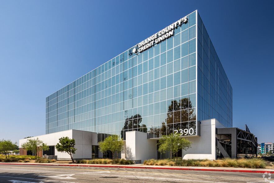 Primary Photo Of 2390 E Orangewood Ave, Anaheim Office For Lease