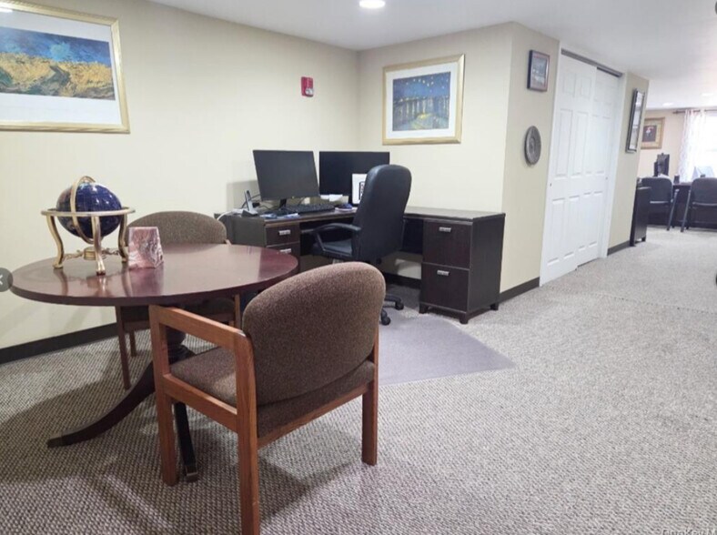 More Photos Of 201 Portion Rd, Ronkonkoma Loft Creative Space For Lease