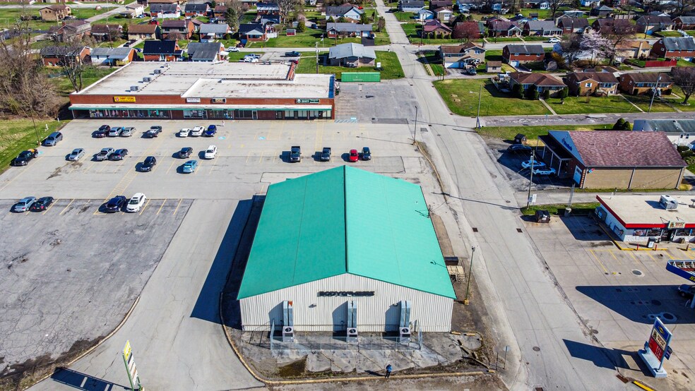 Primary Photo Of 1908 River Rd, North Apollo General Retail For Sale