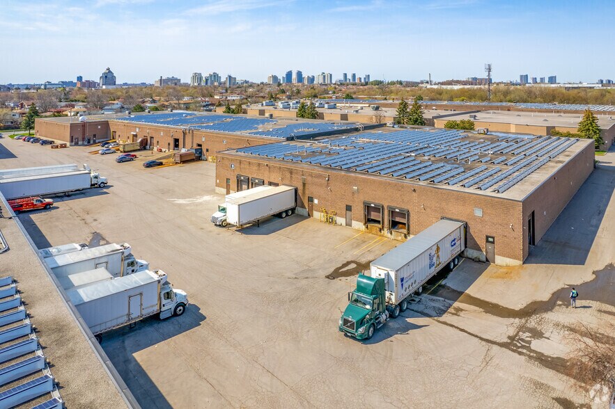 More Photos Of 140 McLevin Ave, Toronto Warehouse For Lease