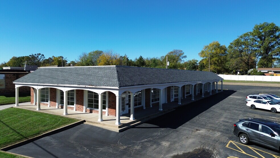 Primary Photo Of 3138-3197 Lemay Ferry Rd, Saint Louis Unknown For Lease