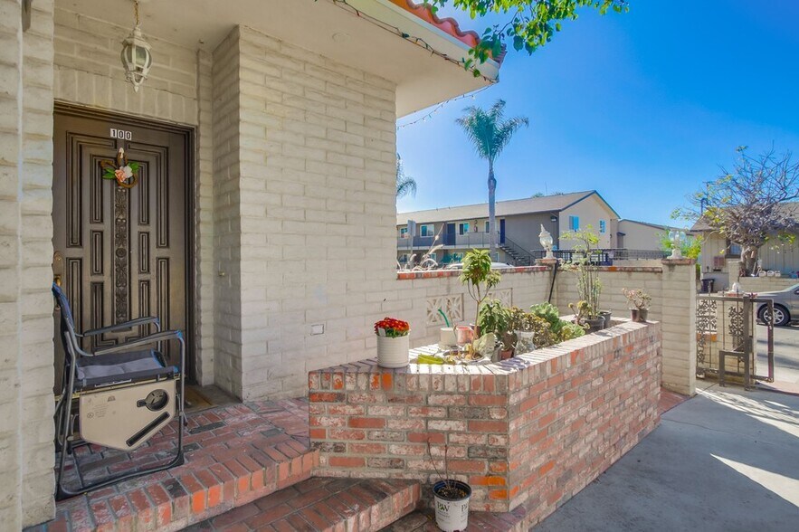 More Photos Of 215 Willie James Jones Ave, San Diego Apartments For Sale