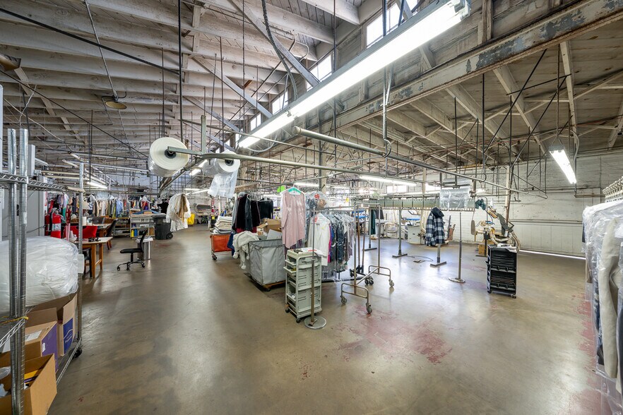 More Photos Of 46-48 Broadway, Chula Vista Freestanding For Sale