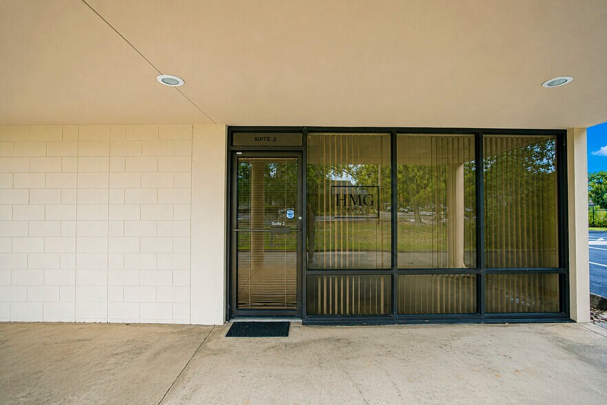 More Photos Of 385 W Fairbanks Ave, Winter Park Office For Lease