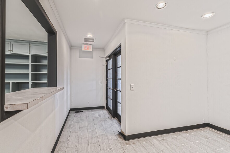 Primary Photo Of 9657 New Sapulpa Rd, Sapulpa Storefront Retail Office For Sale