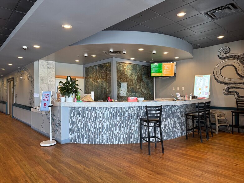 More Photos Of 2237 E Riverside Dr, Austin Restaurant For Lease