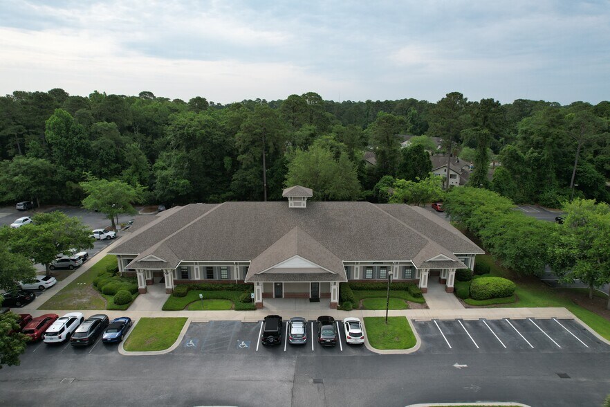 Primary Photo Of 14 Oak Forest Rd, Bluffton Medical For Lease