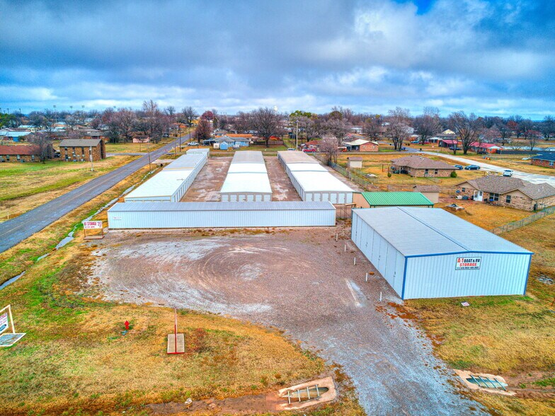 More Photos Of State-Hwy 59 Seifried, Wayne Self Storage For Sale