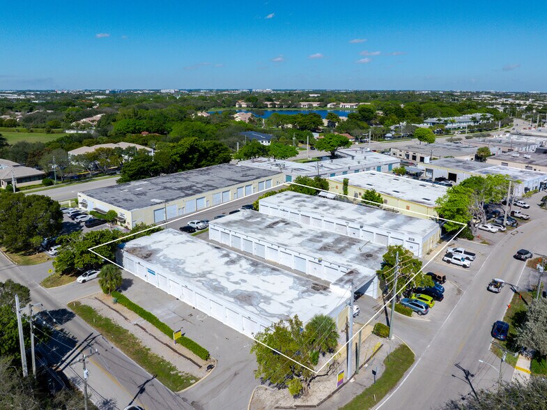 More Photos Of 2411-2451 NW 1st Ave, Boca Raton Self Storage For Lease