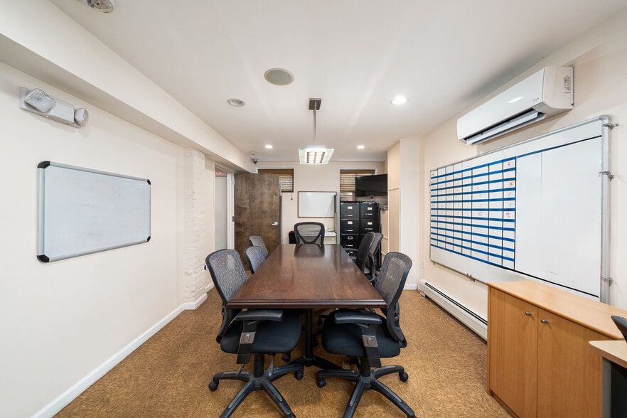 More Photos Of 715 Washington St, Hoboken Loft Creative Space For Lease