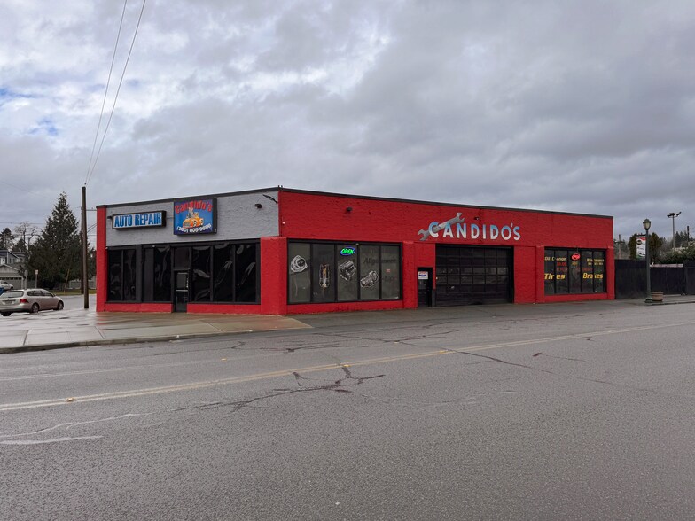 More Photos Of 225 W Main St, Monroe General Retail For Sale