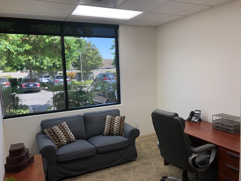 More Photos Of 9401 E Stockton Blvd, Elk Grove Office Residential For Sale