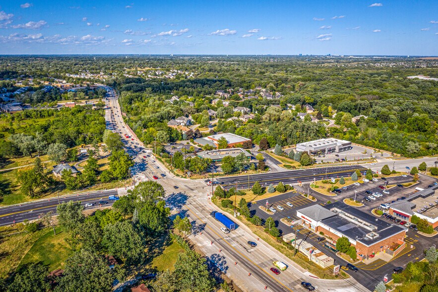 More Photos Of 1689 S State Route 59, Bartlett Storefront Retail Office For Lease