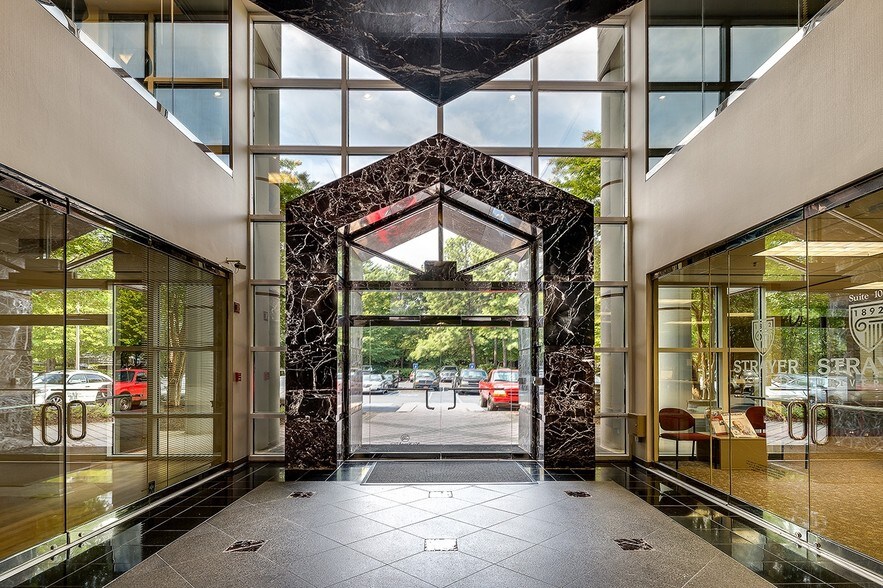 More Photos Of 3000 Corporate Center Dr, Morrow Office For Lease