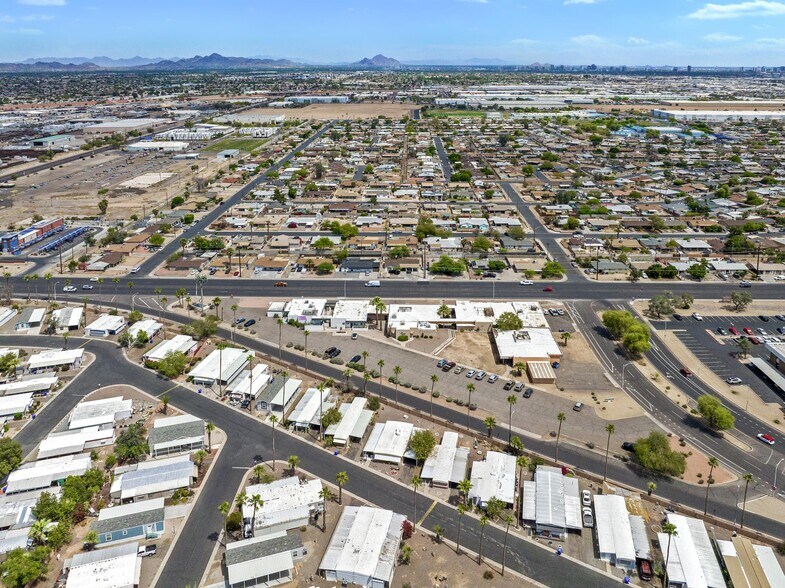 More Photos Of 4700 N 51st Ave, Phoenix Medical For Sale