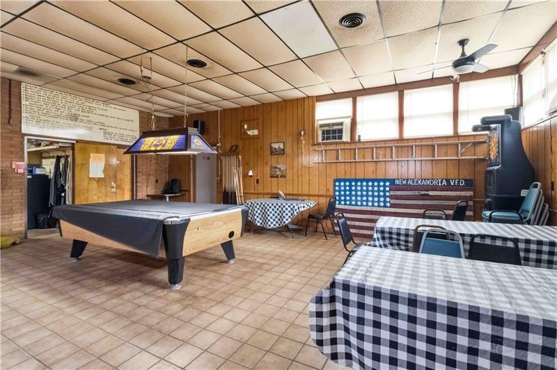 More Photos Of 8370 State Route 22, New Alexandria Flex For Sale