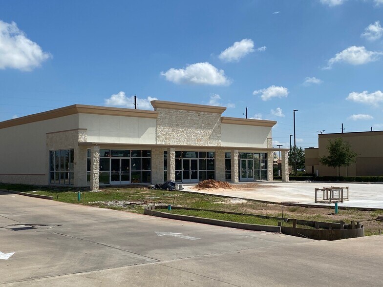 7963 W Grand Pkwy S, Richmond, TX 77406 Retail For Lease