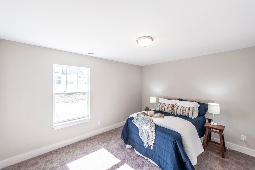 More Photos Of 1136 Lock 4 Rd, Gallatin Apartments For Sale