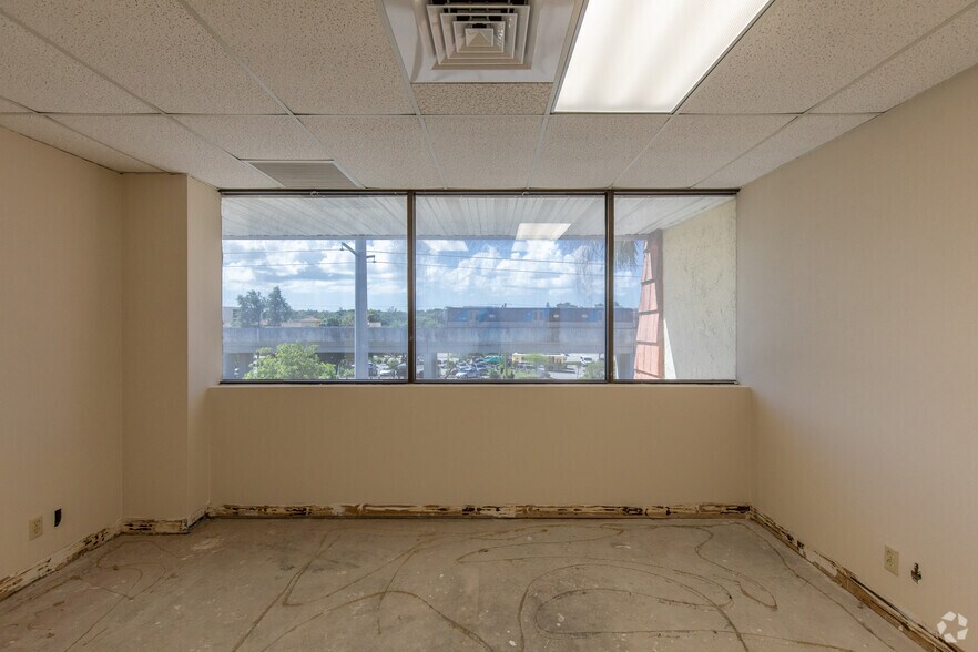 Photo of 3rd Floor Ste 305