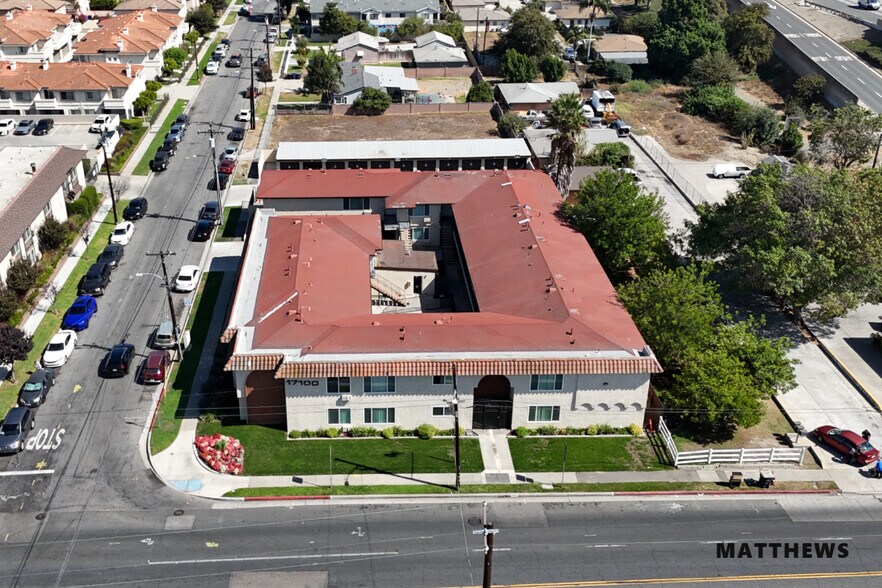 More Photos Of 17100 Downey Ave, Bellflower Apartments For Sale