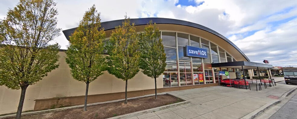 More Photos Of 3901-3951 Erdman Ave, Baltimore Unknown For Lease