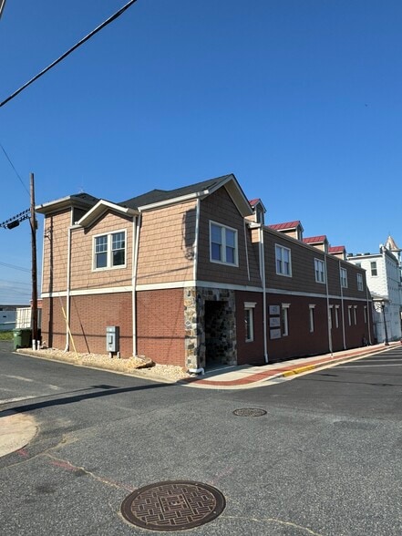 More Photos Of 415 Pennington Ave, Havre De Grace Office For Sale
