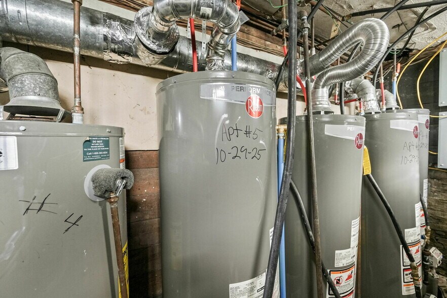 More Photos Of 101 Pennsylvania Ave, Binghamton Apartments For Sale