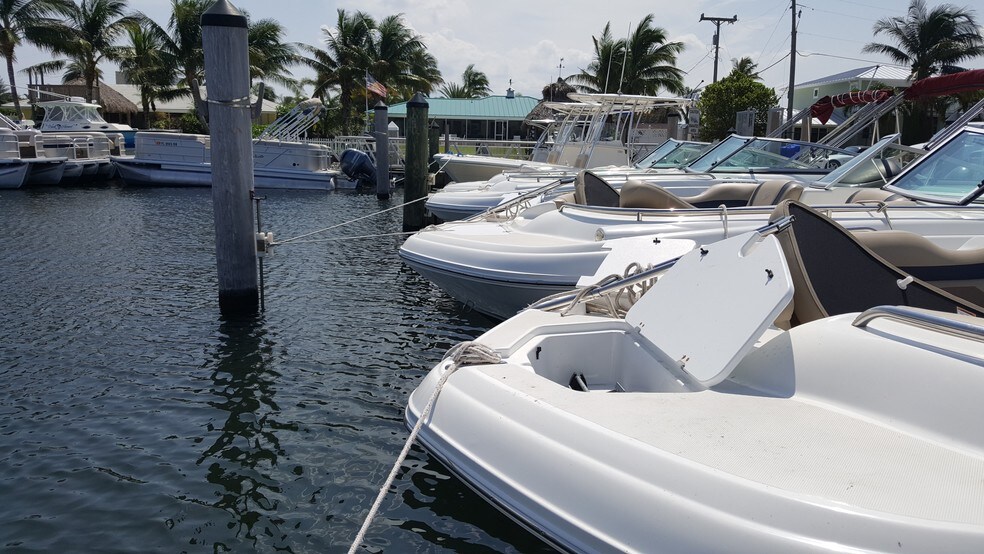 More Photos Of 105 2nd St, Lake Park Apartments For Lease