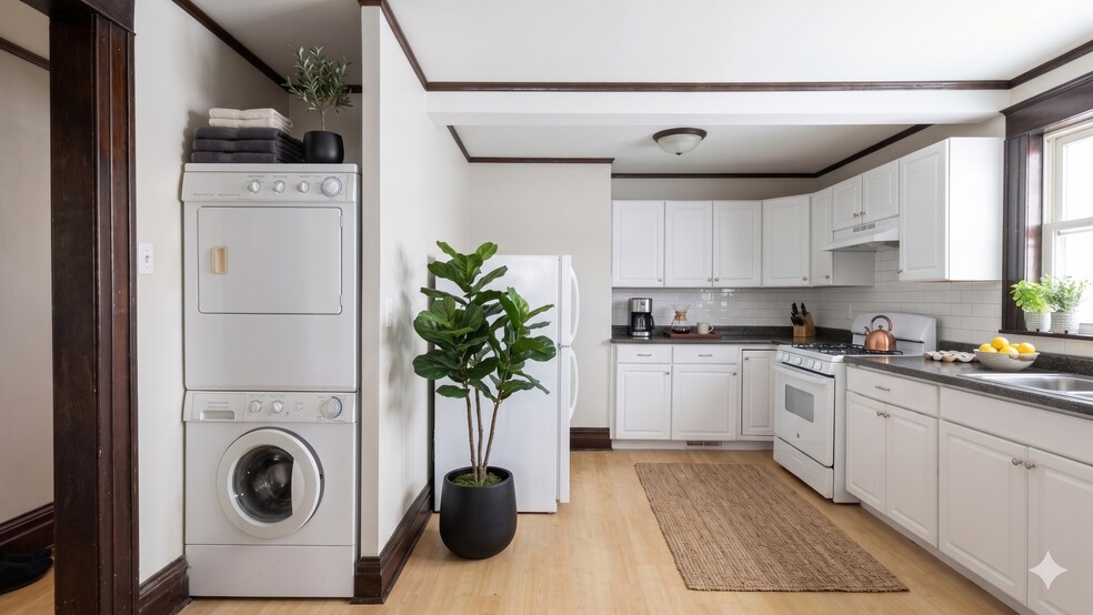 More Photos Of 120-126 N Franklin St, Madison Apartments For Sale