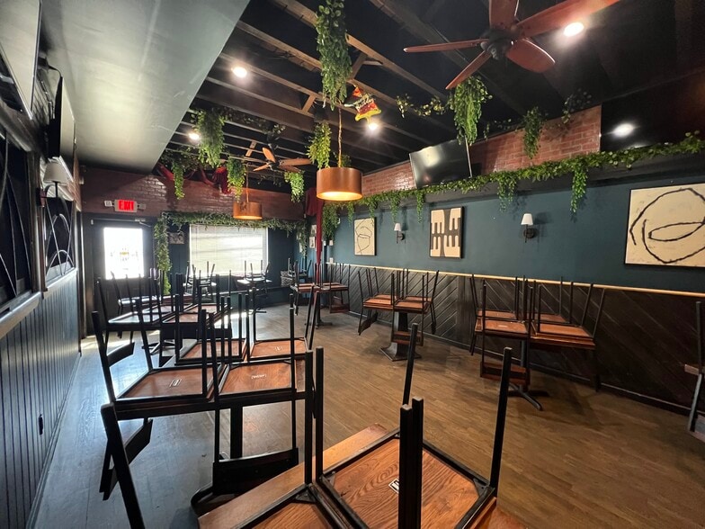 More Photos Of 447-465 Atlantic Ave, East Rockaway Storefront For Lease