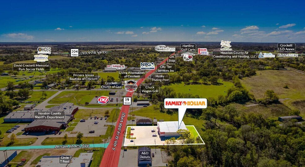 More Photos Of 703 S 4th St, Crockett Storefront For Sale