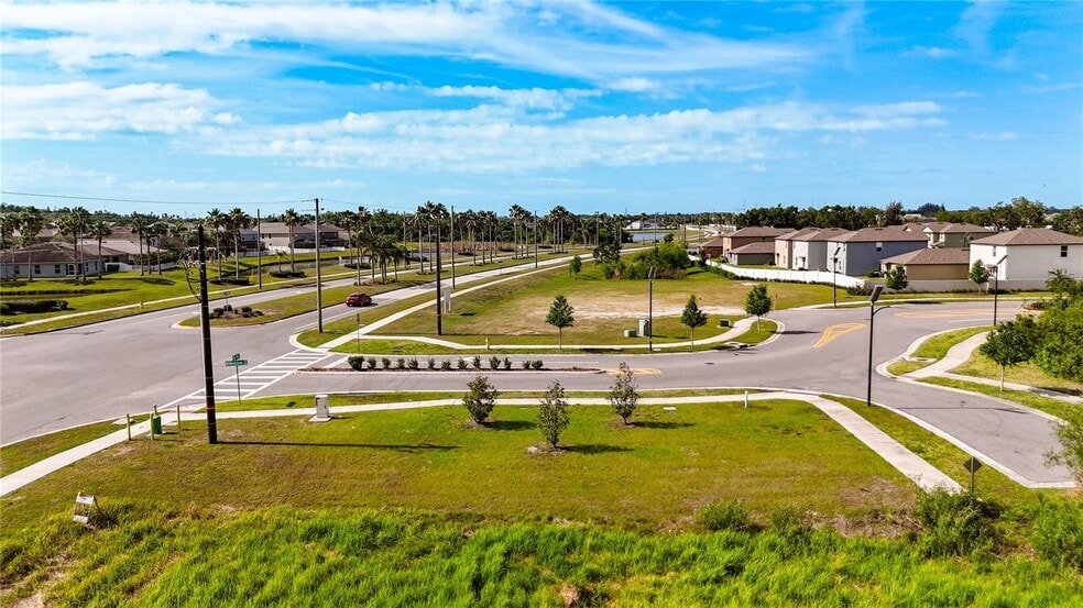 More Photos Of 2282 Jungle dr, Ruskin Land For Sale