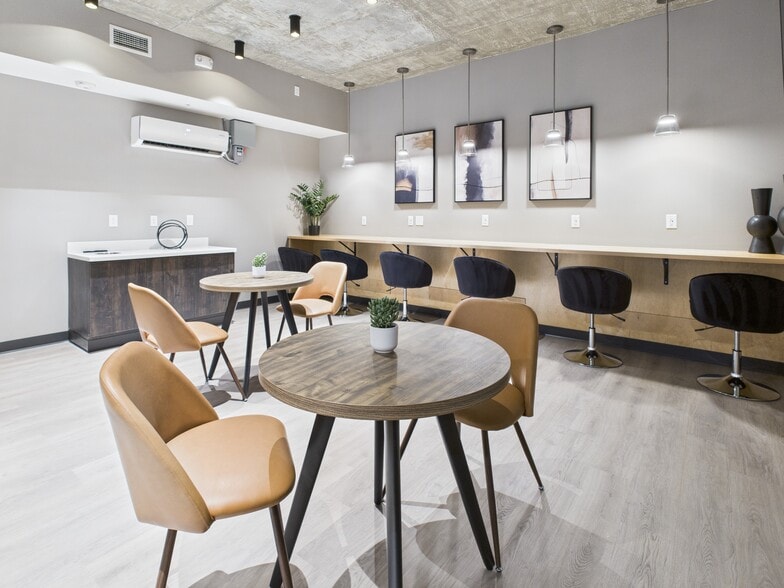 More Photos Of 215-219 S Water St, Henderson Apartments For Sale