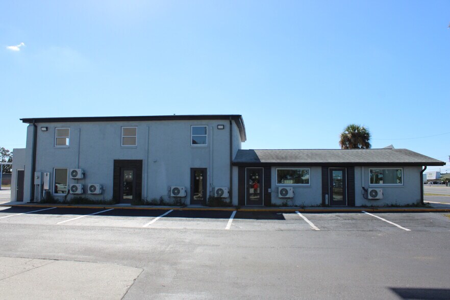 More Photos Of 1518 US Highway 19, Holiday Office For Lease