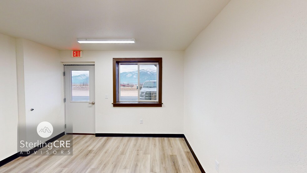 More Photos Of 422 Industry Loop, Stevensville Manufacturing For Lease