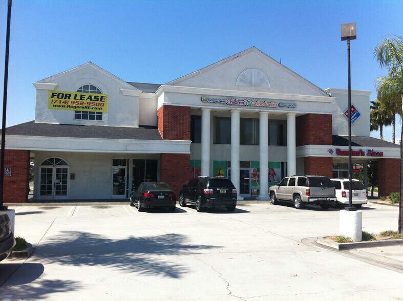 More Photos Of 8682 Beach Blvd, Buena Park General Retail For Lease