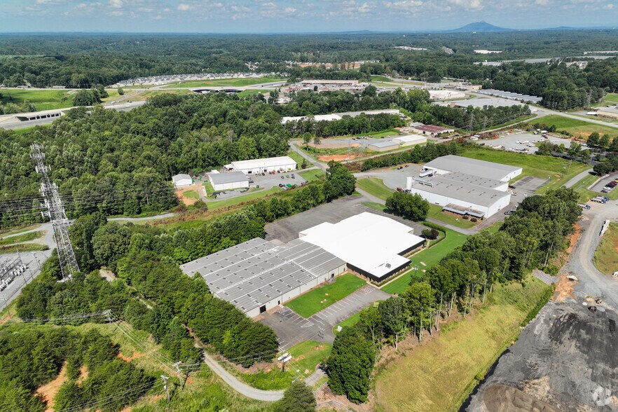 More Photos Of 1190 Old Belt Way, Rural Hall Manufacturing For Lease