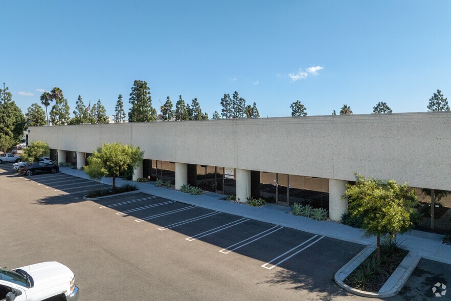 More Photos Of 1330 E 223rd St, Carson Flex For Lease
