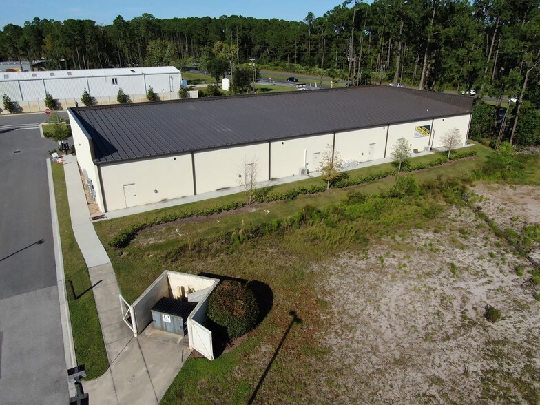 More Photos Of 240 Blackford Way, Saint Augustine Light Distribution For Lease