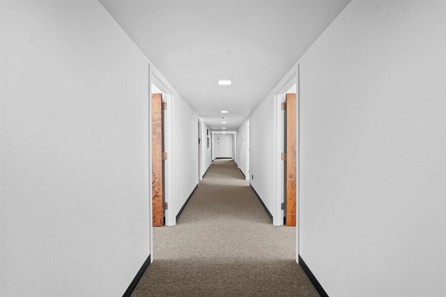 More Photos Of 4127 Bay St, Fremont Office For Lease
