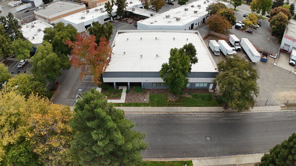 Primary Photo Of 2545 Boatman Ave, West Sacramento Warehouse For Sale