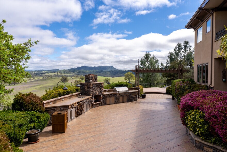More Photos Of 76525 Interlake Rd, Bradley Land For Sale